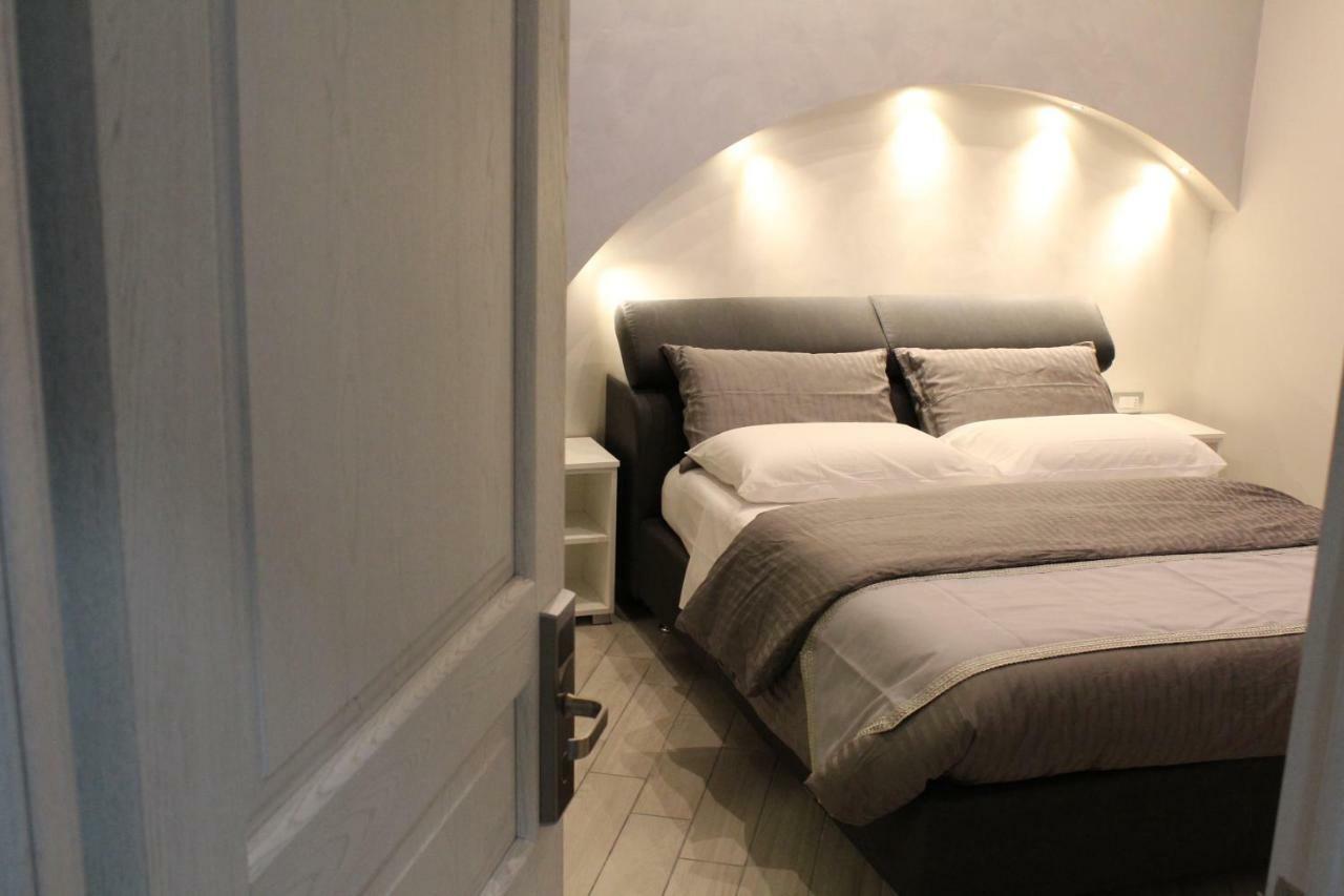 B&B Fiumara Naples Extérieur photo